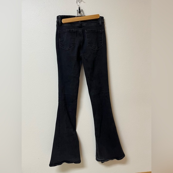 PAIGE women’s Black Flare Jeans with button fly, size 28 - Picture 2 of 5